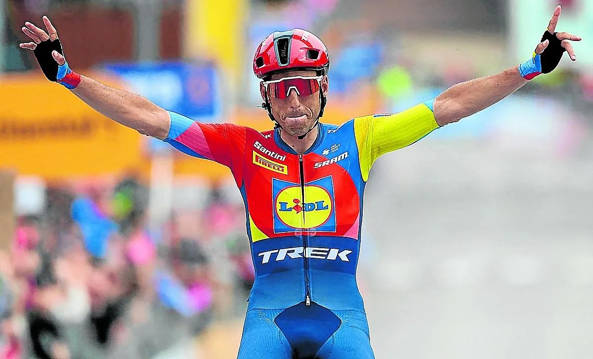 Gregário de Juan Ayuso dá declaração polêmica "com ele tenho mais chances do que com outros colegas" 4 girodociclismo.com.br carlos verona mira o sucesso coletivo e aposta em juan ayuso como lider da lidl trek image 3