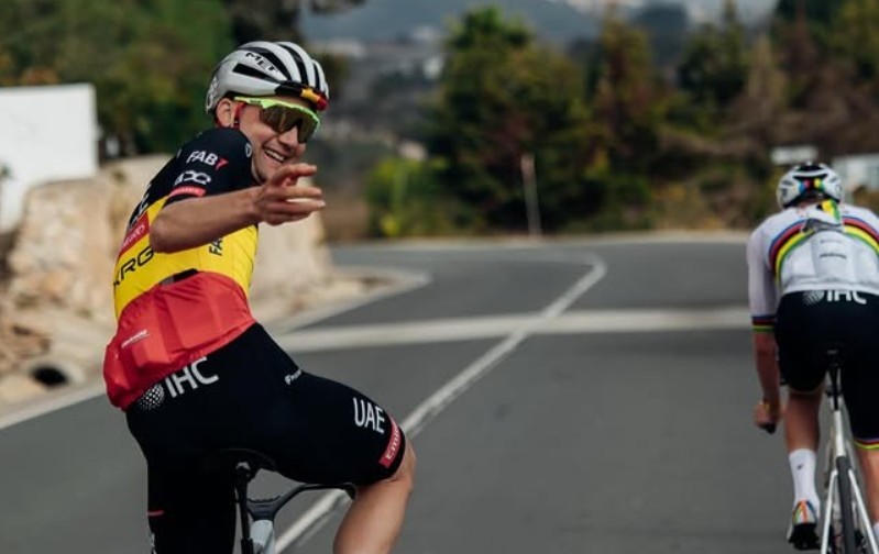 "Com Tadej Pogacar, testemunhamos algo nunca visto antes" colegas e treinadores de Pogacar falam sobre o treinamento do Campeão Mundial 2 girodociclismo.com.br com tadej pogacar estamos testemunhando algo nunca visto antes treinadores de pogacar falam sobre o dominio do campeao mundial image 5