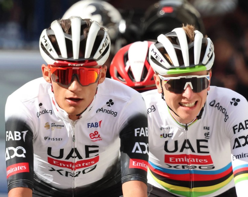 Diretor da UAE Emirates repete Tadej Pogacar "uma vitória na Paris-Roubaix é melhor do que o 5º Tour de France", assista o vídeo 5 girodociclismo.com.br diretor da uae emirates repete fala de tadej pogacar em entrevista uma vitoria na paris roubaix e melhor do que o 5o tour de france assista o video image 2