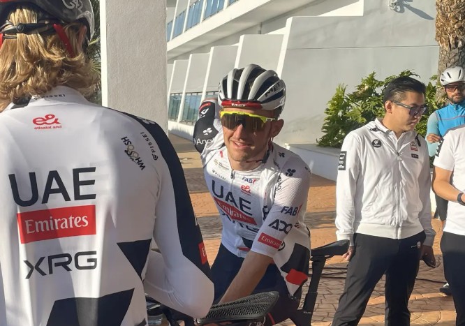 girodociclismo.com.br ex gregario de tadej pogacar lamenta a perda de posicao na uae emirates ninguem faz nada errado todos estao incrivelmente bem image