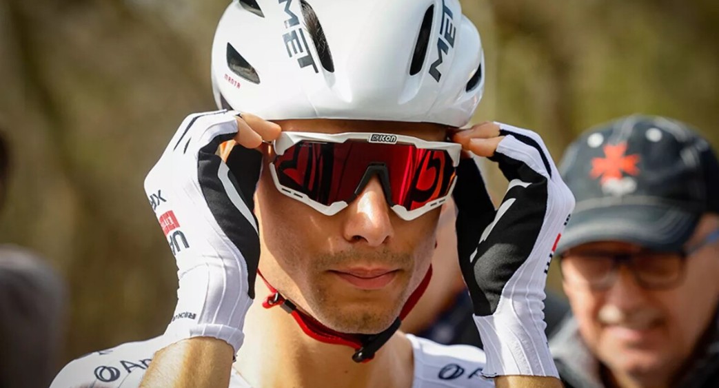 girodociclismo.com.br jovem ciclista da uae emirates descreve drama apos queda meus oculos salvaram meus olhos eu poderia ter ficado cego image 4