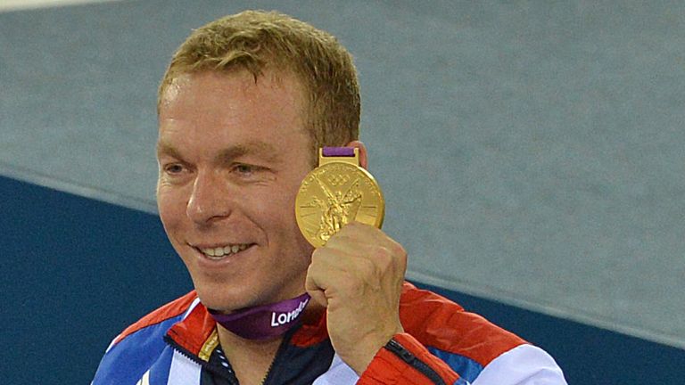girodociclismo.com.br lenda do ciclismo sofre grave fratura em acidente de bicicleta a pior queda que ja sofri chris hoy