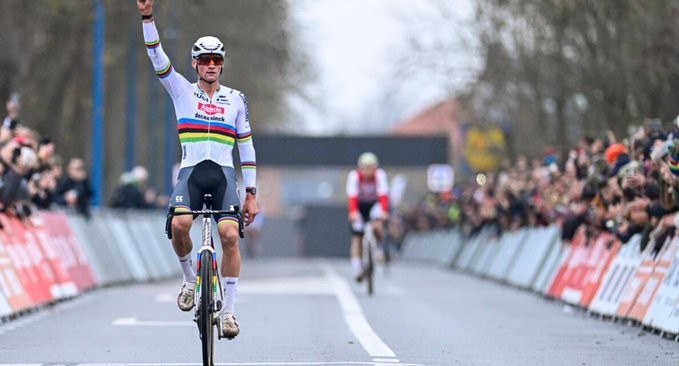 girodociclismo.com.br mathieu van der poel domina koksijde e segue invicto na copa do mundo de ciclocross image 5