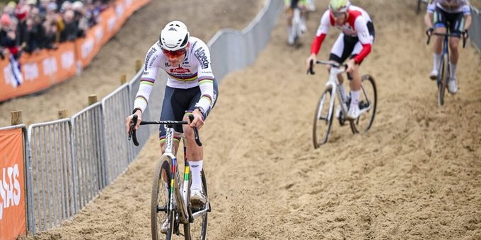 girodociclismo.com.br mathieu van der poel revela que equipe ja sabe sobre sua aposentadoria ja conversamos eu faria isso pensando no ciclismo de estrada image 3