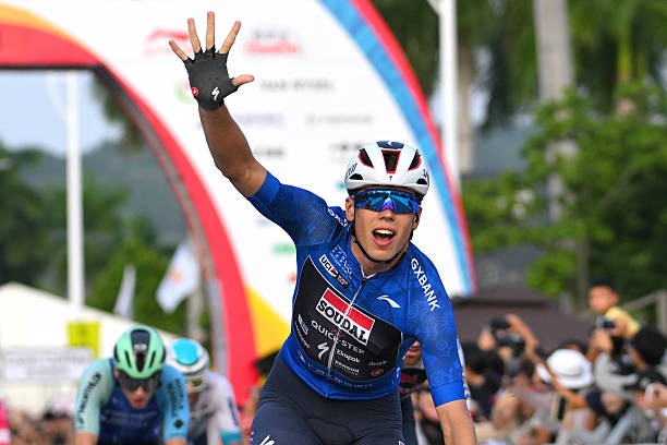 girodociclismo.com.br o tour de france nao e prioridade prodigio frances superado somente por pogacar descarta o tour 2026 assista o video image 1