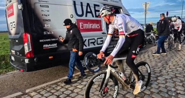 girodociclismo.com.br pogacar aposta no inferno do norte esloveno inicia preparacao para a paris roubaix 2026 image 3