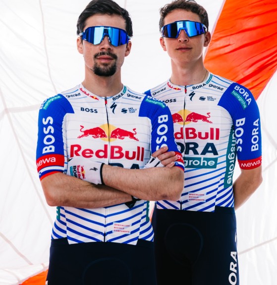 girodociclismo.com.br red bull bora hansgrohe revela uniforme para 2026 com foco em desempenho e identidade image 8
