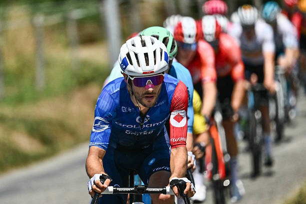 girodociclismo.com.br sou tao rapido quanto lance armstrong ciclista do worldtour analisa o desem image 2