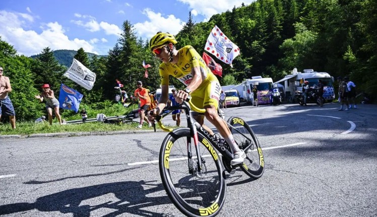 girodociclismo.com.br sou tao rapido quanto lance armstrong ciclista do worldtour analisa o desem image