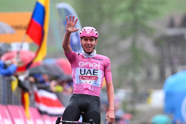 girodociclismo.com.br tadej pogacar concede franca entrevista se tivesse que parar de correr hoje ficaria muito feliz image 2