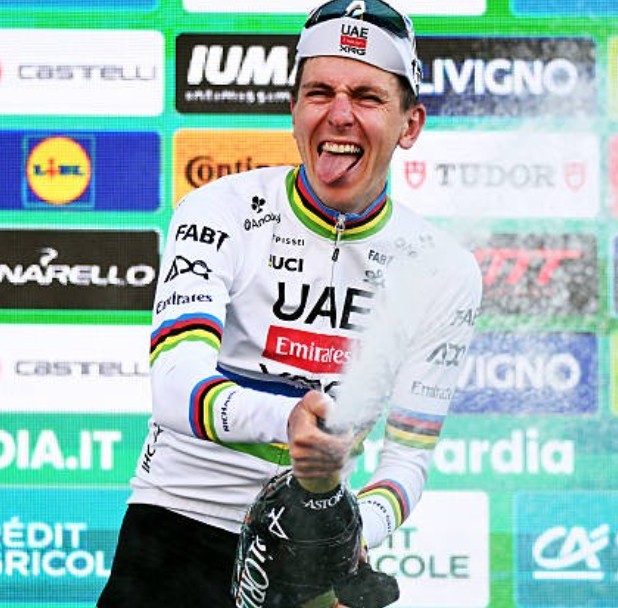 girodociclismo.com.br tadej pogacar concede longa entrevista e analisa a carreira se eu tivesse perdido aquele tour minha carreira nao teria sido a mesma image 2