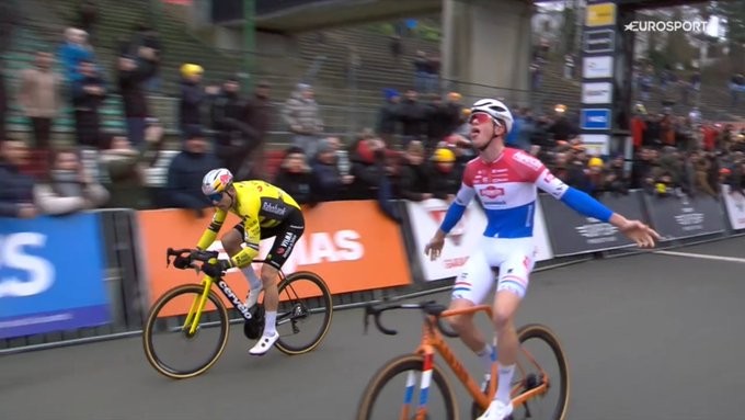girodociclismo.com.br tibor del grosso bate wout van aert no pulo e vence o superprestige de heusden zolder confira os resultados e a chegada image 2
