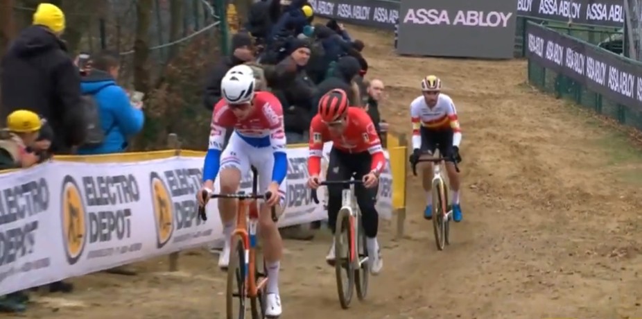 girodociclismo.com.br tibor del grosso bate wout van aert no pulo e vence o superprestige de heusden zolder confira os resultados e a chegada image 6