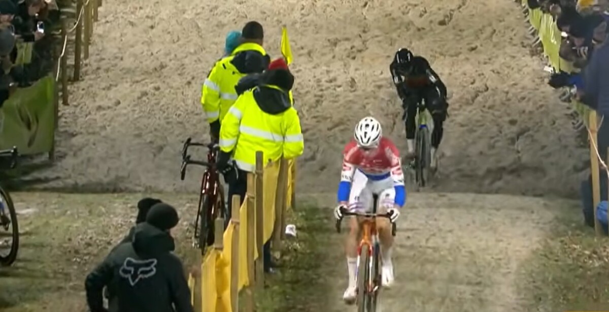 girodociclismo.com.br tibor del grosso vence superprestige de diegem em noite eletrizante confira os resultados e a chegada image 4