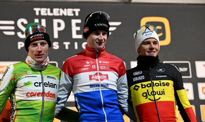 girodociclismo.com.br tibor del grosso vence superprestige de diegem em noite eletrizante confira os resultados e a chegada image 5