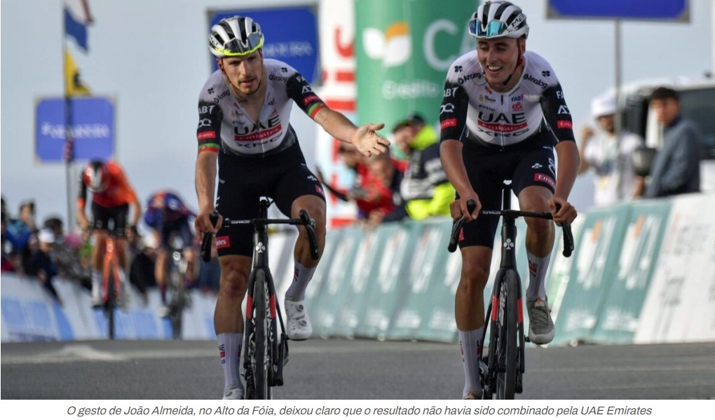 girodociclismo.com.br uae team emirates xrg sucesso coletivo e tensoes internas entre jovens talentos image
