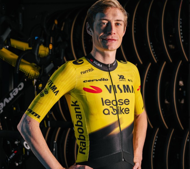girodociclismo.com.br visma lease a bike apresenta uniforme para a temporada 2026 image 1