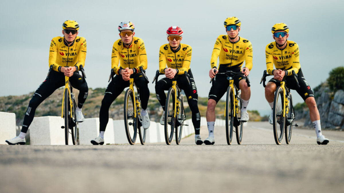 girodociclismo.com.br visma lease a bike apresenta uniforme para a temporada 2026 visma lease a bike uniforme 2026