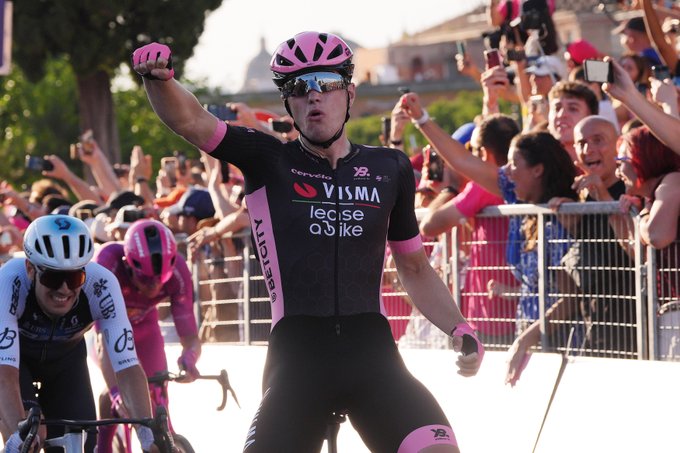 girodociclismo.com.br visma lease a bike da adeus ao seu principal sprinter ciclista deixa a equipe e inicia jornada na decathlon cma cgm olav kooij giro v