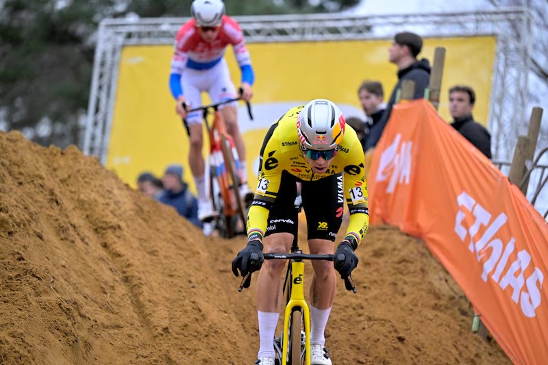 girodociclismo.com.br wout van aert nao esconde decepcao com derrota image 3