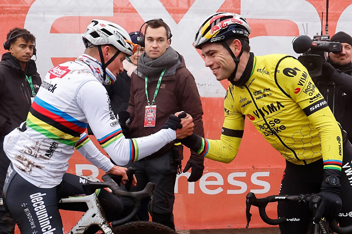girodociclismo.com.br wout van aert treina forte para enfrentar mathieu van der poel na copa do mundo de antuerpia confira o video image 3