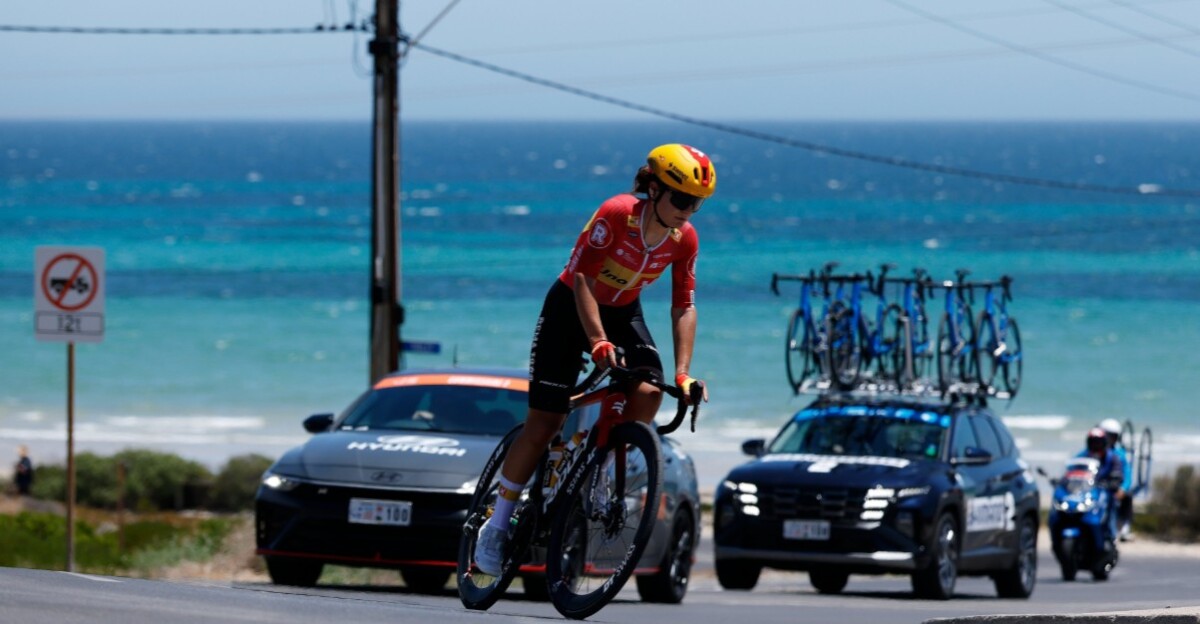 girodociclismo.com.br ally wollaston abre o worldtour 2026 com vitoria emocionante no womens tour down under image 4