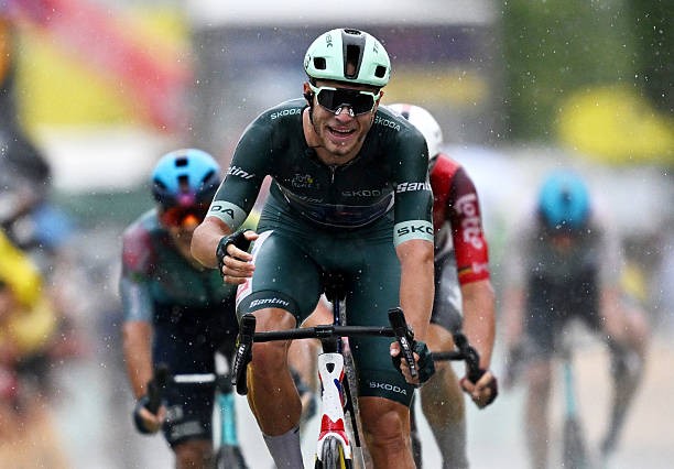girodociclismo.com.br campeao da classificacao por pontos do tour revela grandes mudancas apos criticas muitos comentarios como se fossem biomecanicos image