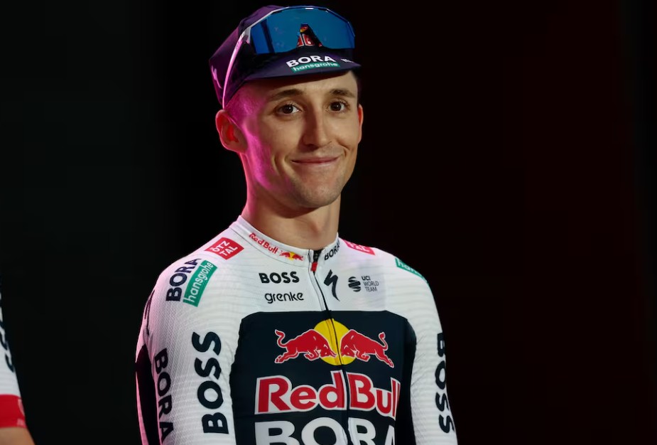 girodociclismo.com.br campeao do giro ditalia analisa o nivel do worldtour como disse greg lemond nunca fica mais facil e adaptar se ou morrer image