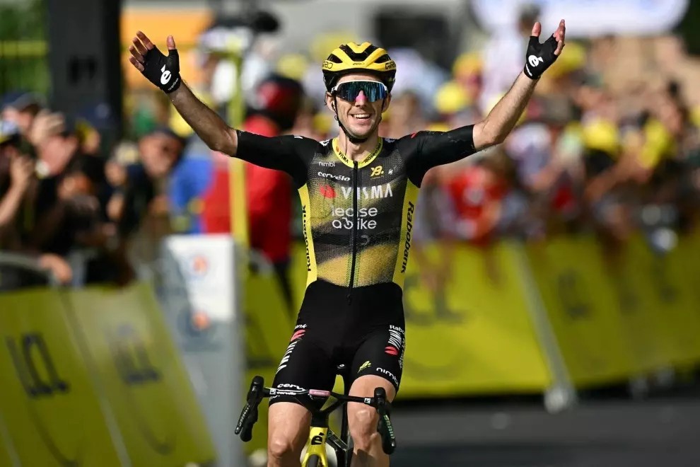 Diretor da Visma fala sobre saída de Simon Yates "se alguém diz 'quero sair' temos que aceitar", executivo fala sobre o declínio do ciclismo 2 girodociclismo.com.br diretor da visma lease a bike fala sobre saida de simon yates se alguem diz quero sair temos que aceitar executivo analisa crise no ciclismo image 1 2