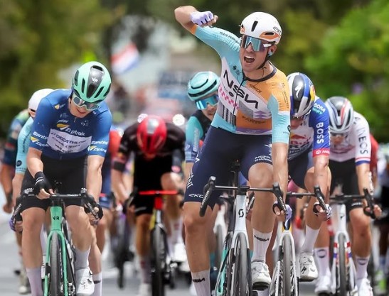 girodociclismo.com.br ethan vernon vence 4a etapa do santos tour down under jhonatan narvaez sofre grave queda e abandona veja os resultados e a chegada image 5