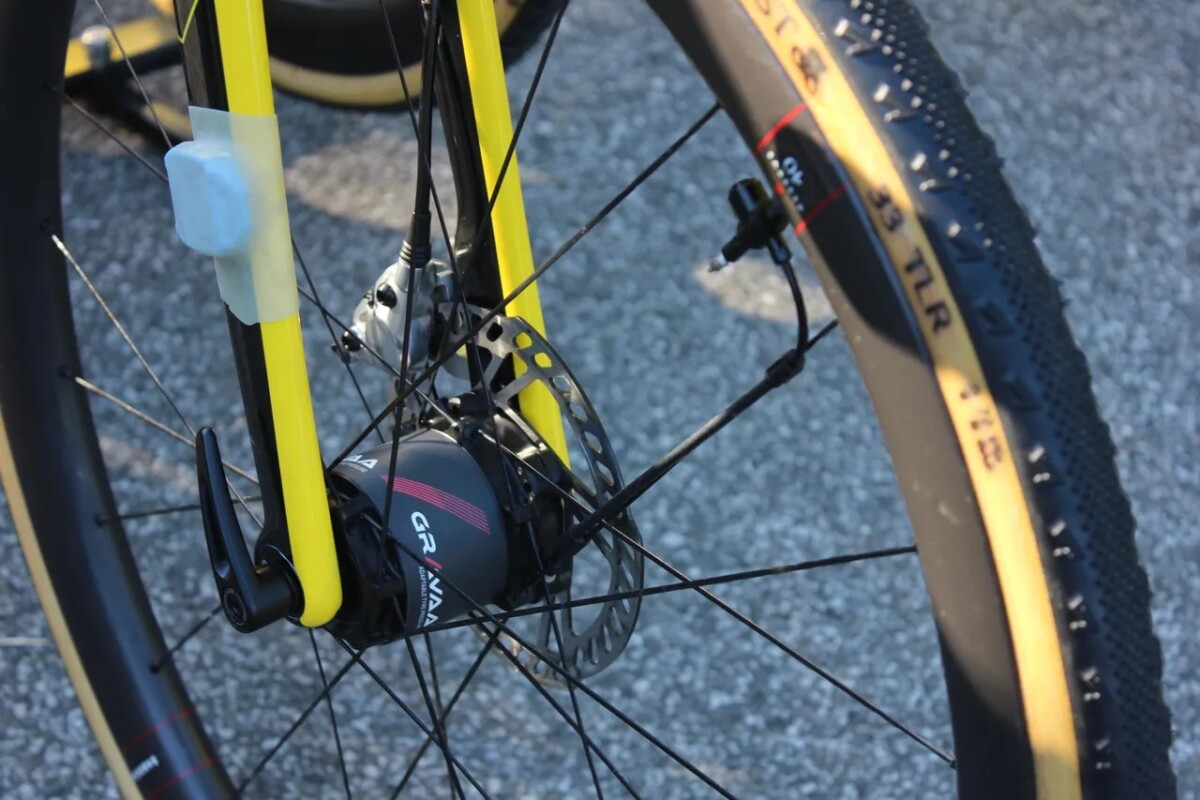 girodociclismo.com.br fornecedora de produto revolucionario da visma lease a bike declara falencia wout van aert utilizou sistema na paris roubaix image