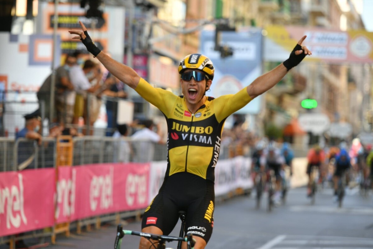 girodociclismo.com.br gregario de jonas vingegaard afirma que joao almeida vencera seu 1o grand tour em 2026 assista o video image 1