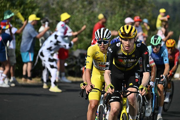 girodociclismo.com.br gregario de jonas vingegaard revela choque de realidade apos o tour e revela se quiser vencer preciso progredir assista o video image 1