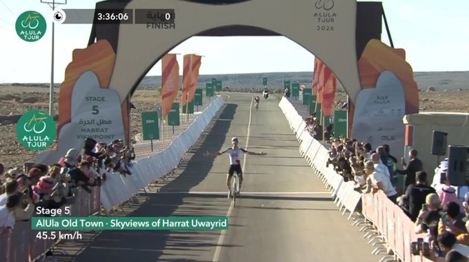 girodociclismo.com.br jan christen vence a 5a etapa e e campeao do alula tour confira os resultados e assista a chegada image 1