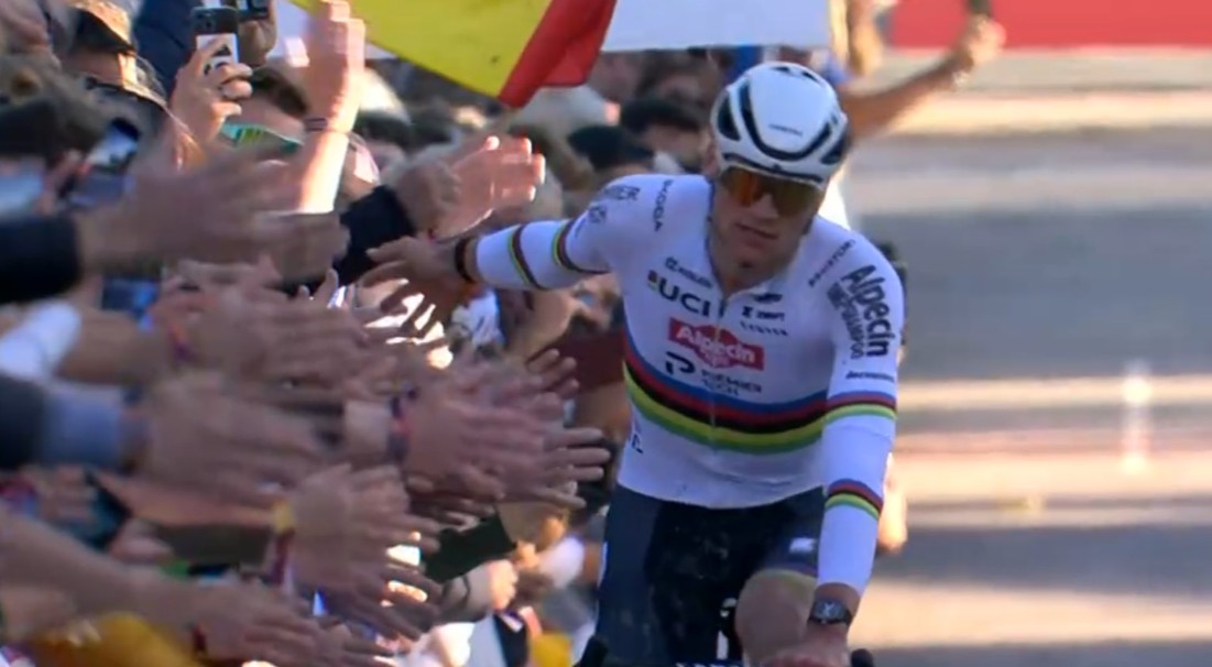girodociclismo.com.br mathieu van der poel devera enfrentar wout van aert na 1a prova da temporada de estrada esta nos meus planos assista o video image 2