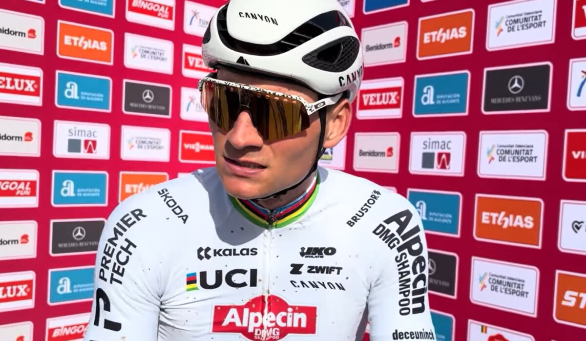 girodociclismo.com.br mathieu van der poel fala antes da largada da copa do mundo tive que convencer meu treinador essa foi a parte mais dificil image