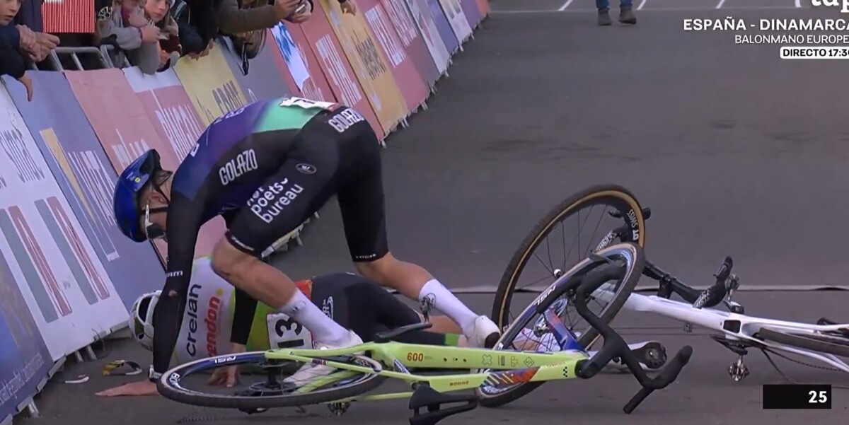 girodociclismo.com.br mathieu van der poel imbativel vence a copa do mundo de maasmechelen confira os resultados e a chegada image 4