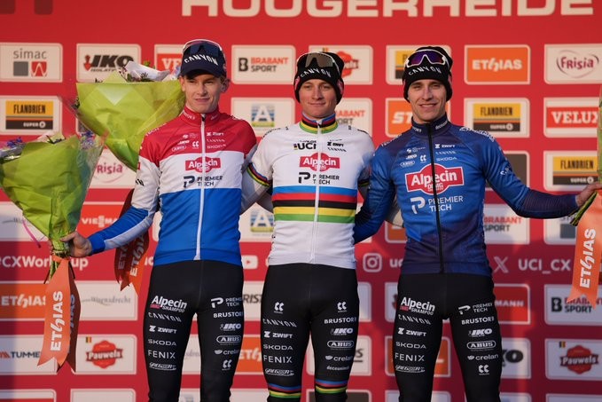 girodociclismo.com.br mathieu van der poel vence copa do mundo de hoogerheide e holandes estabelece recorde antes do mundial confira os resultados e a chegada image 3