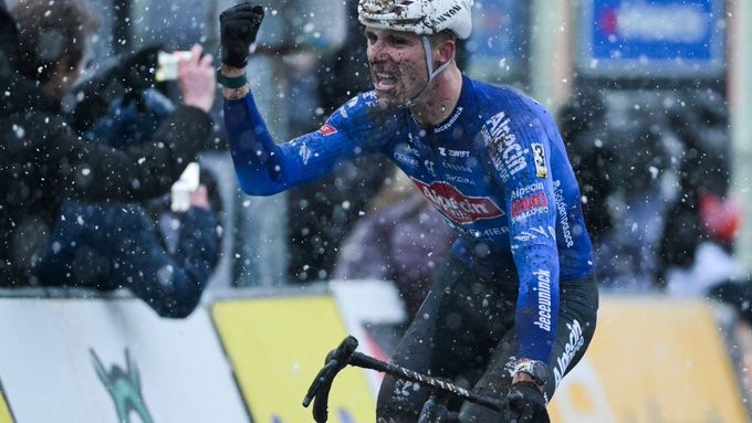 girodociclismo.com.br niels vandeputte vence o superprestige gullegem em final eletrizante confira os resultados e a chegada image 5
