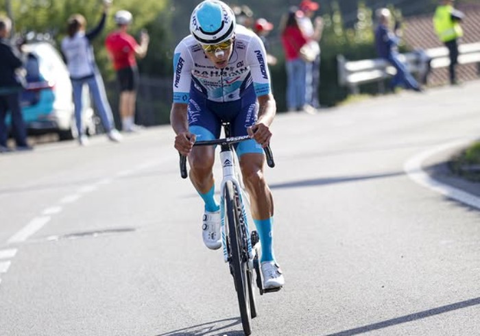 girodociclismo.com.br portugues afonso eulalio analisa a 1a temporada no worldtour e faz revelacao a equipe esta me encarando de forma diferente assista o video image 1