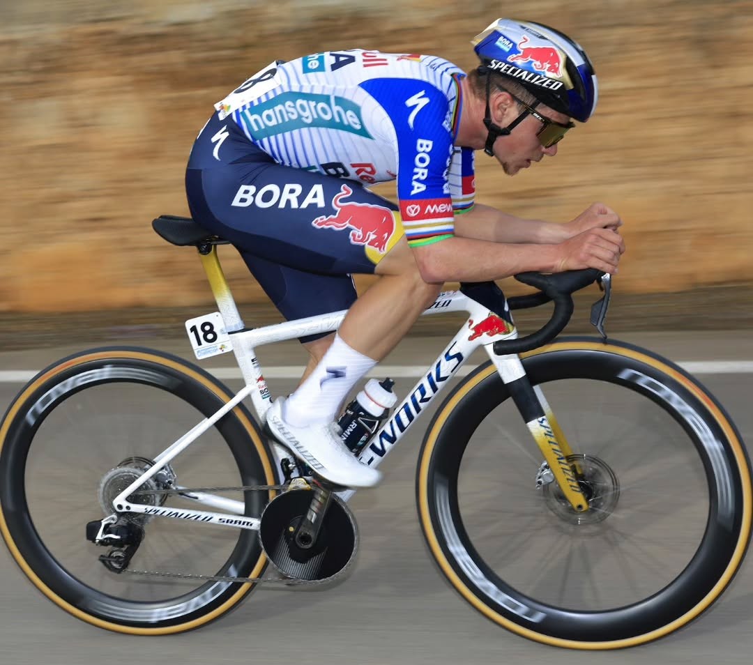 girodociclismo.com.br remco evenepoel da show e vence o trofeo serra tramuntana antonio morgado 2o confira os resultados e a chegada image 4