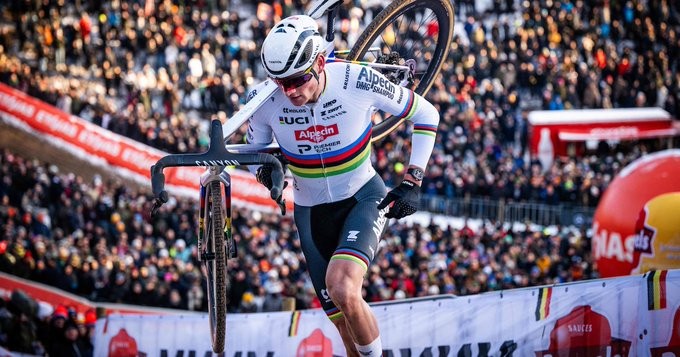 girodociclismo.com.br surpresa mathieu van der poel esta confirmado na copa do mundo neste domingo image