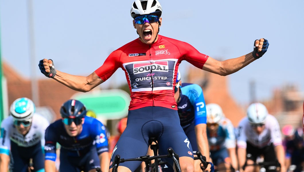 girodociclismo.com.br tadej pogacar e mathieu van der poel podem ser derrotados soudal quick step prepara estrategia para as classicas da primavera image 2