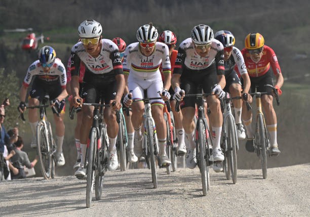 girodociclismo.com.br tadej pogacar fara estreia na temporada na strade bianche com percurso encurtado confira o perfil da prova image 3