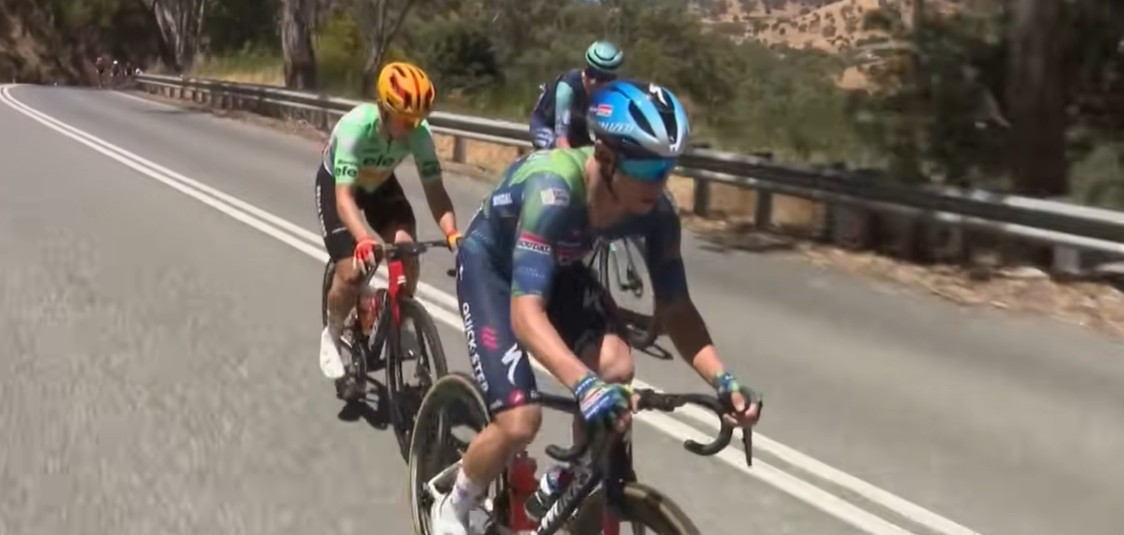 girodociclismo.com.br uae emirates domina a 2a etapa do tour down under jay vine vence e assume a lideranca confira os resultados e a chegada image 5