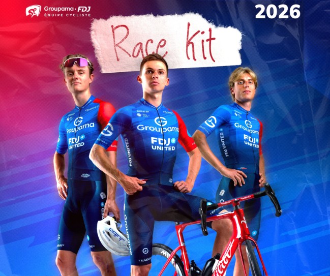 girodociclismo.com.br uniformes do worldtour jayco alula apresenta novo kit confira todos os novos uniformes para 2026 image 13
