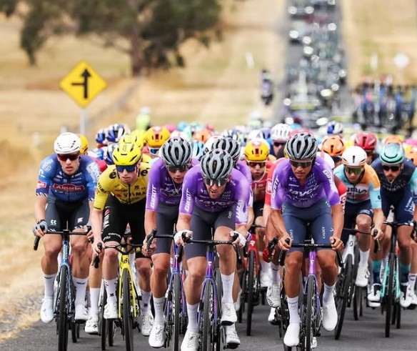 girodociclismo.com.br andresen brilha em geelong e conquista a cadel evans great ocean road race image 5