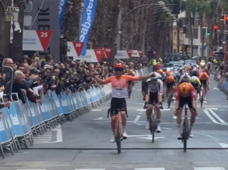 girodociclismo.com.br andrew august vence a 3a etapa da volta a valencia resultados e chegada image 7