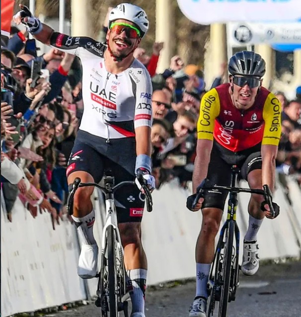 girodociclismo.com.br antonio morgado e bicampeao da figueira champions classic portugues vence prova apos grande sprint confira os resultados e a chegada image 7