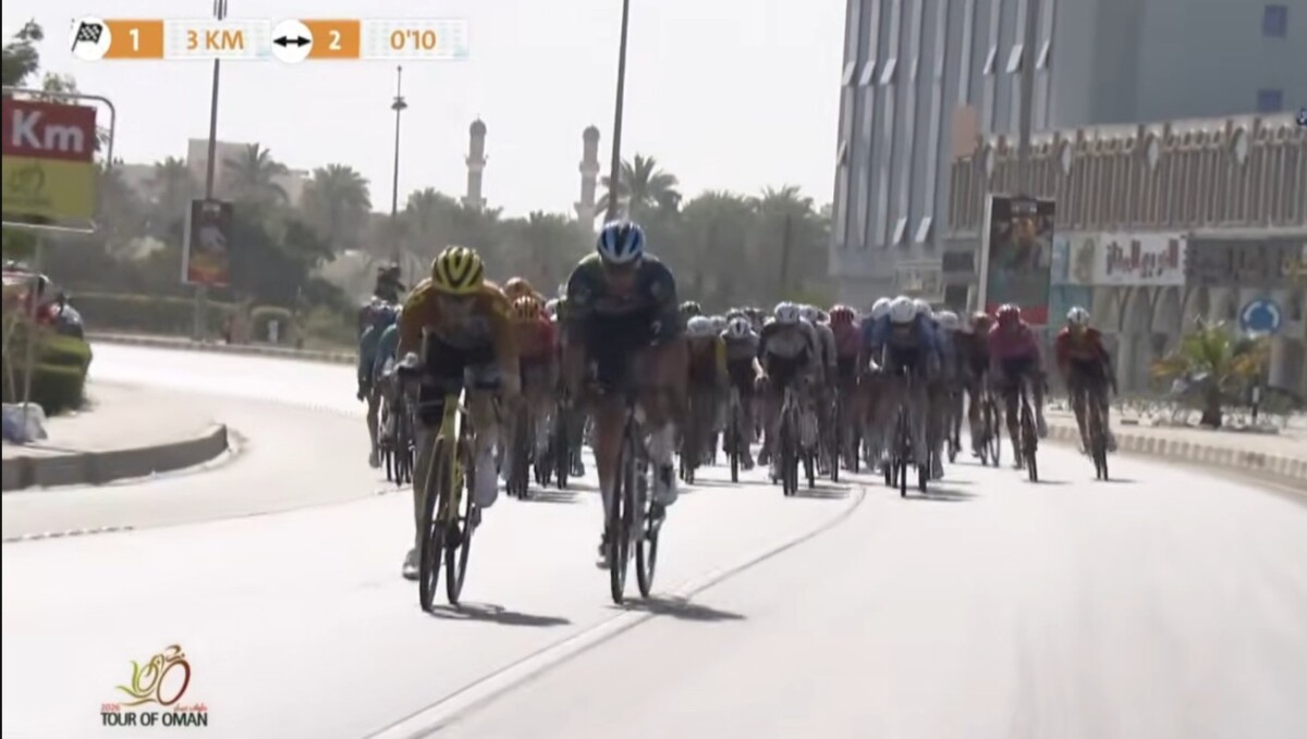 girodociclismo.com.br blikra domina o sprint e vence a 4a etapa do tour de oma image 9